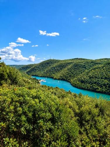 San Martin Studio Apartment in Bubani