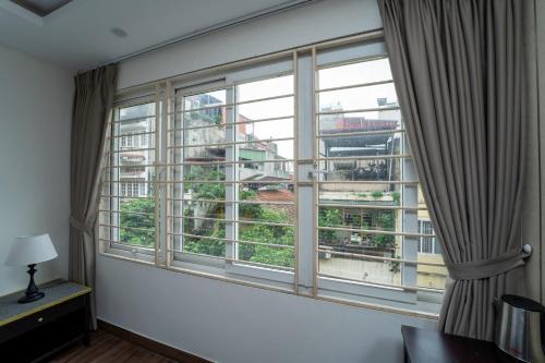 View, Alley Suites in Hoan Kiem District - Hang Bong/Quan Su