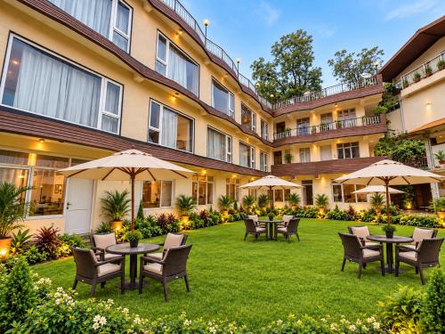 The Ambika Palace near Mall Road Mussoorie with Parking in Mussoorie