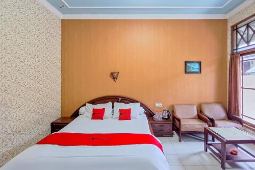 RedDoorz @ Hotel Puri Merbabu Asri Boyolali in Boyolali