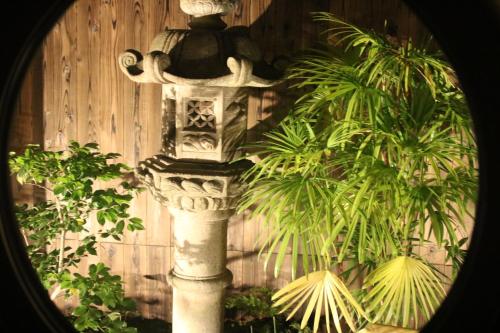 Japanese-Style Townhouse image 7