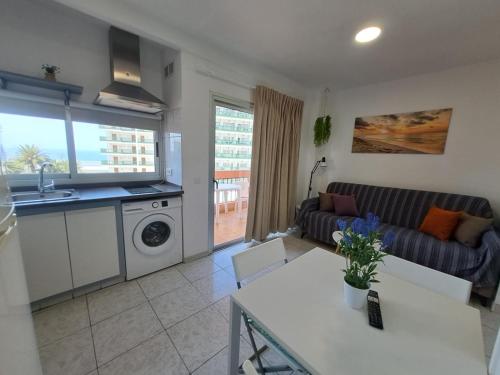 Studio with sea and Teide view balcony
