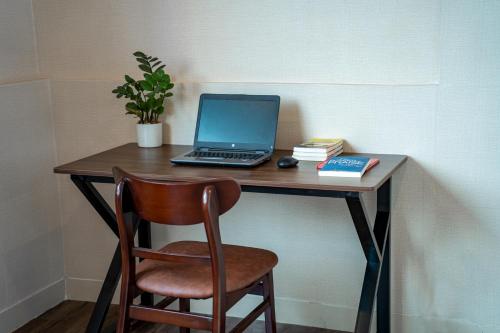 Facilities, Alley Suites in Hoan Kiem District - Hang Bong/Quan Su