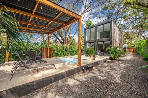 المنظر الخارجي, Casa Teca in Surfside with Pool near Beach in بوتريرو