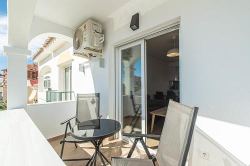 Casablanca 5. Apartamento con vistas a la piscina.
