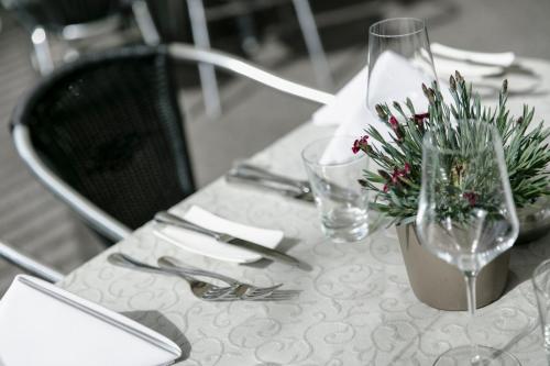 Montfort - das Hotel - image 4