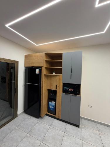 kuchyně, Spacious NEW Modern furnished 180m flat with Garden in Shouf