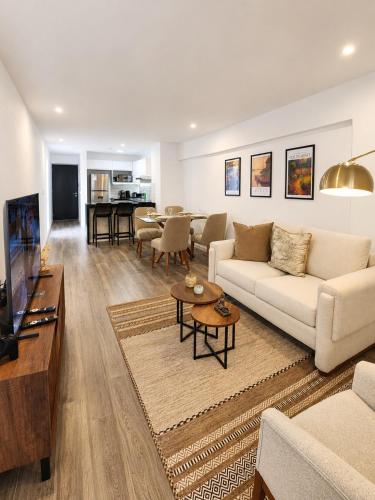 Modern 2BR Barranco with Free Parking & Fast WiFi