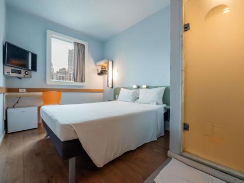 1 double bed