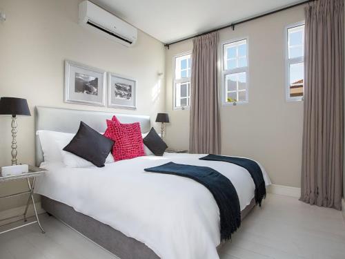 Long Street Boutique Hotel