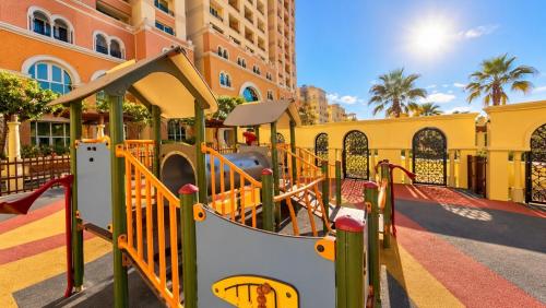 Authentic Arabian Viva Bahria T29 -STUDIO with BALCONY -Free&Private Beach Access in The Pearl