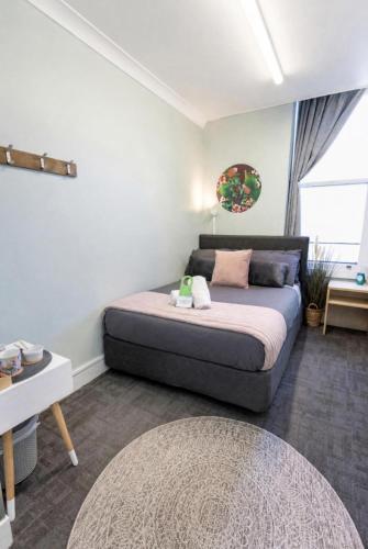 ฮาร์เบอร์ไซด์ ซิตี้ แบ็กแพกเกอร์ (Harbourside City Backpackers) in ทารองก้า