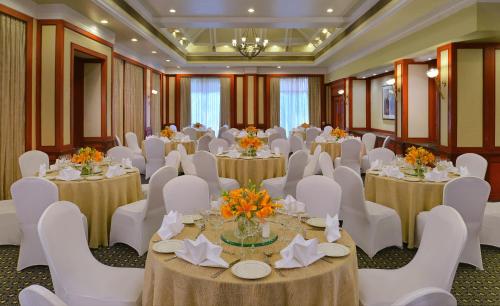 Fortune Landmark, Ahmedabad - Member ITC's Hotel Group