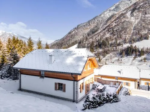 Schletski in Donnersbachwald, Österreich
