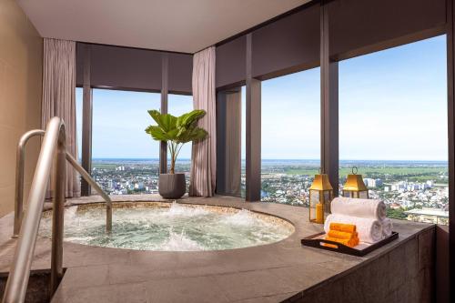 Hot tub, Melia Vinpearl Hue in Hue