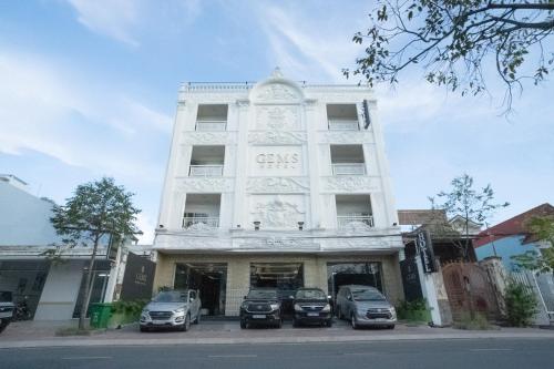 Gems Hotel 2