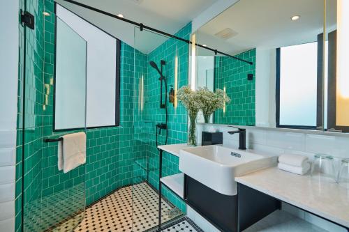 Twin room, superior