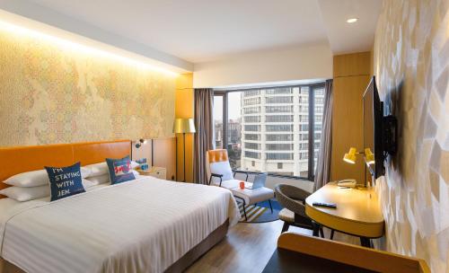room detail thumbnail 1