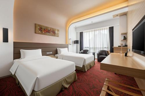 Holiday Inn Shanghai Songjiang By IHG in SongJiang and University Town