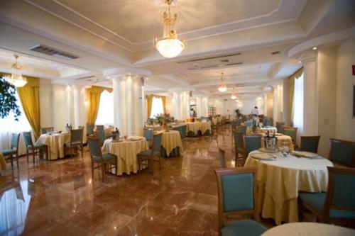Hotel dei Platani - image 5