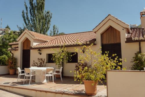 Molino San Acacio Casa Rural in Huétor Santillán