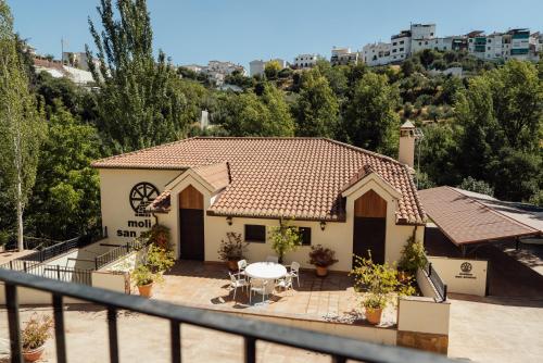 Molino San Acacio Casa Rural in Huétor Santillán