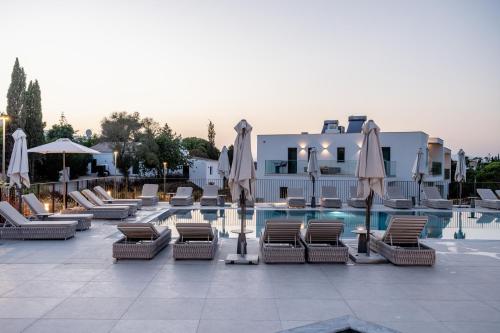 สระว่ายน้ำ, Prime Resorts - PrimeLife Carvoeiro in วาเล เด โกโว
