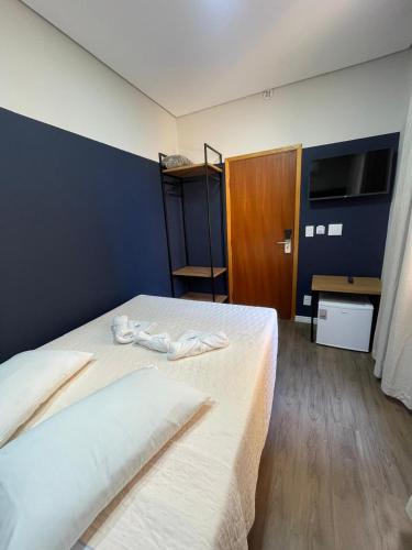 1 double bed