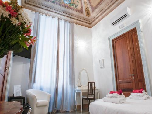 Lh Royal Suites - Hotel