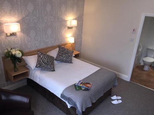 The Westlynne Hotel & Apartments - image 4