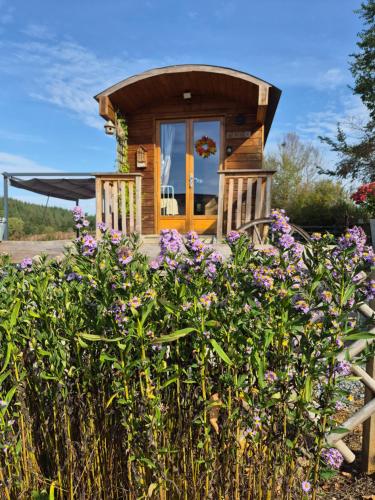 La roulotte de Jane gîte à louer Ozée