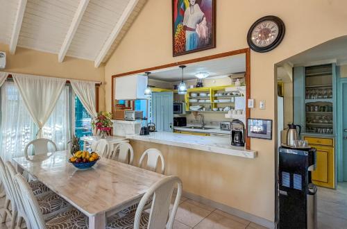 Titi Vacation Homes in Cobbs Cross