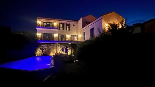 . La casa nido