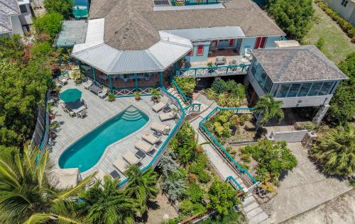 Titi Vacation Homes in Cobbs Cross