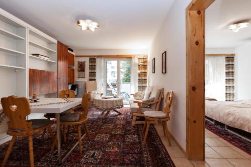 B&B Sankt Moritz-Bad - Chesa Derby 3 - Bed and Breakfast Sankt Moritz-Bad