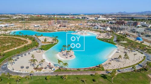 Santa Rosalia Casa Melilla, first floor with pool views and lagoon access by OYOOSTAYS