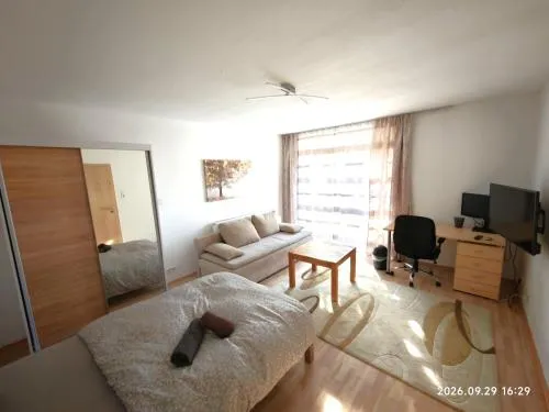 Bahnhofs-und Zentrumsnahe schöne 2-Zimmer Wohnung in Landshut, Deutschland