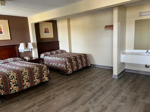 旅行汽車旅館 (Travel Inn Motel) in 哈特福德 (CT)