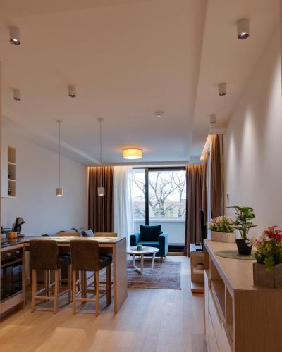 CENTRAL Stars Apartments & Free parking in Врняка Баняа