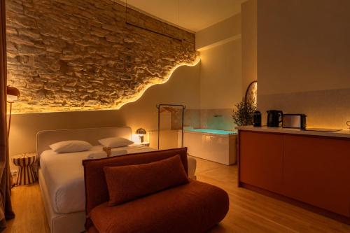 Suite Romantique et Atypique avec balnéo - Location saisonnière - Lyon
