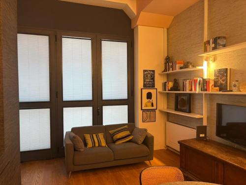 Designer loft between Corso Lodi and the Prada Foundation