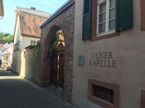 ทางเข้า, Ulner Kapelle in ไวน์ไฮม์