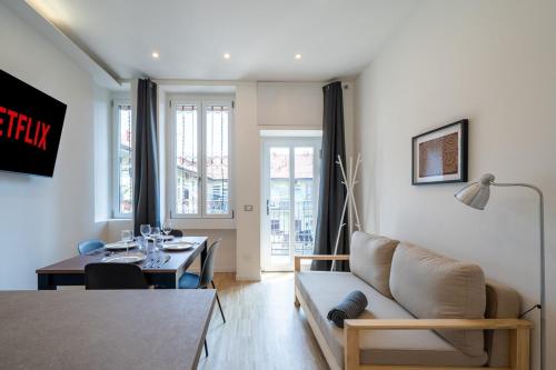 Milan Renovated Flat - Metro Brenta - Duomo 8 min