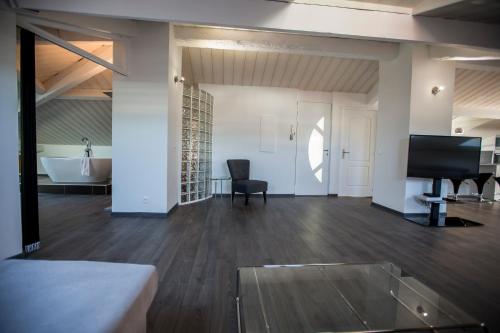 Sherlock Loft by Connexion - image 4