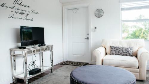Two-Bedroom Apartment image 9