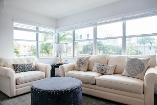 Two-Bedroom Apartment image 8