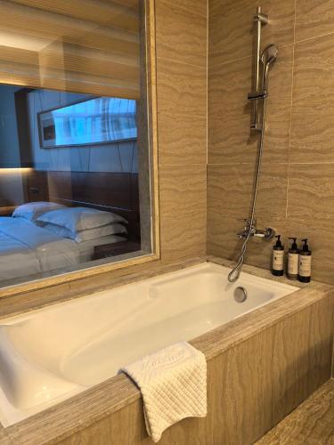 Maixinge Boutique Hotel Lujiazui Pudong 5