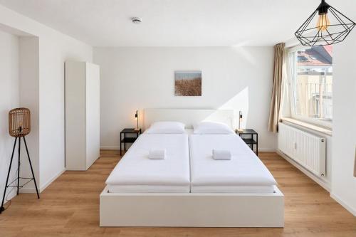 StayFab - Zimmer mit Gemeinschafts-Bad und Küche, Apartments, Norimberk