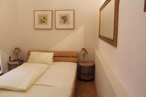 Hotel Pension Waizenegger am Kurfürstendamm, Берлин (фото 9)