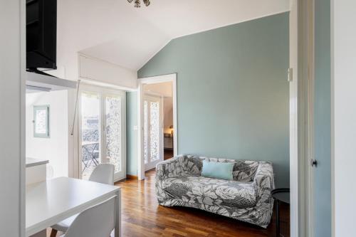RELSTAY - Washington Street 5